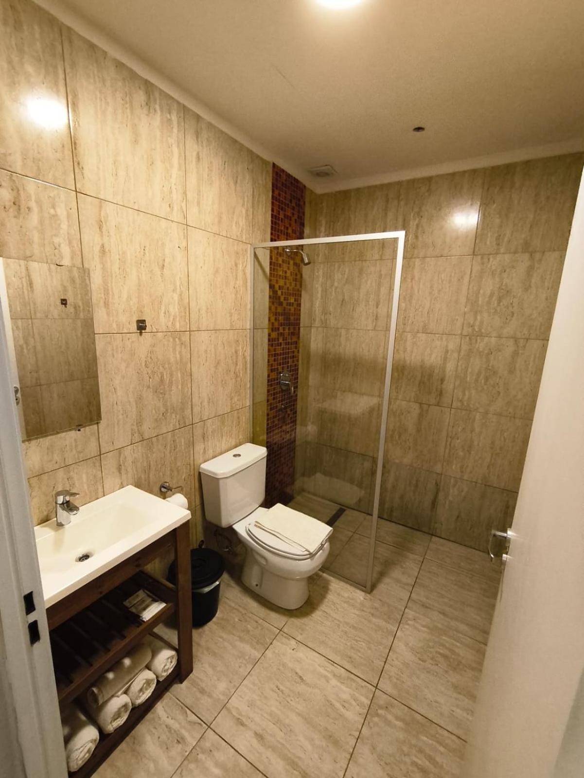 Los Lirios Apart & Suite 伊瓜苏港 外观 照片